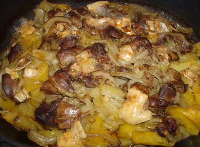 Приготовить картошку с куриной печенью